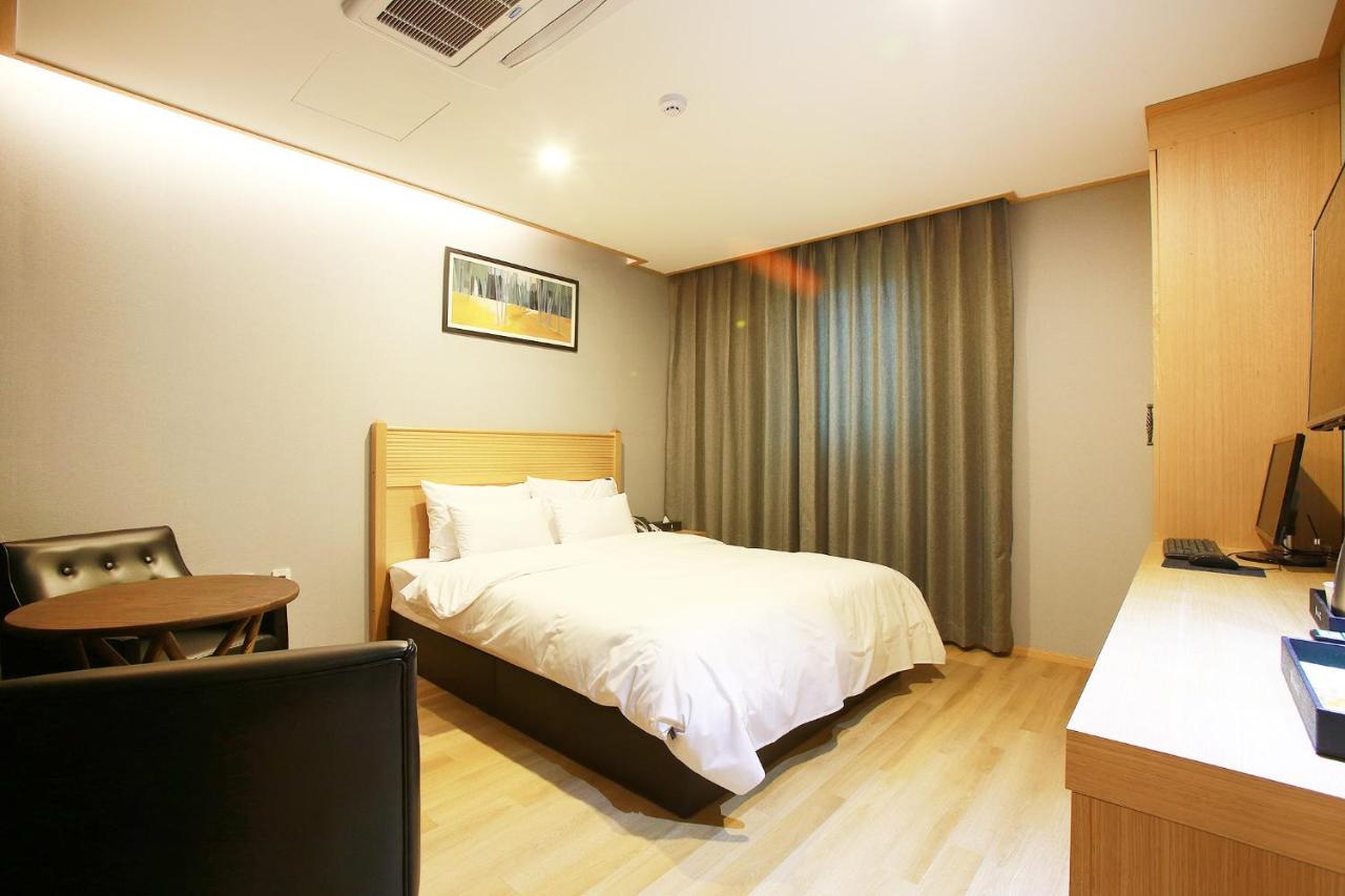 Paju Golden Hill Hotel Exterior photo