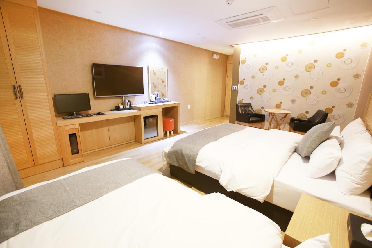 Paju Golden Hill Hotel Exterior photo